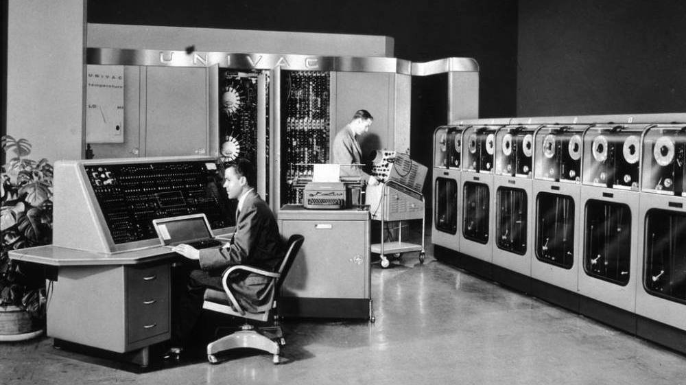 1960 UNIVAC (Universal Automatic Computer)